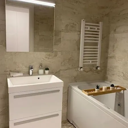 Luxurious And Spacious In Diamond Garden Building Daire *